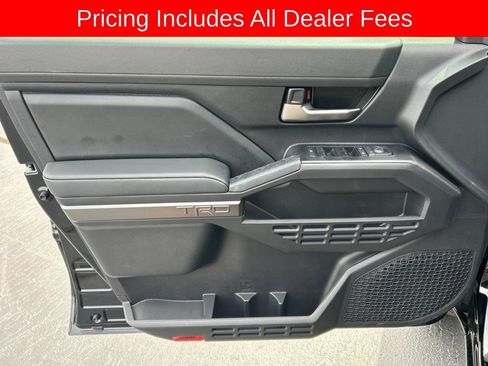 Used 2026 Toyota Tacoma TRD Off-Road AWD/4WD image 3