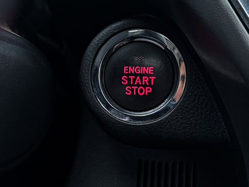 Used 2024 Subaru Crosstrek 2.5i Limited w/ Crosstrek Mirror Package image 26