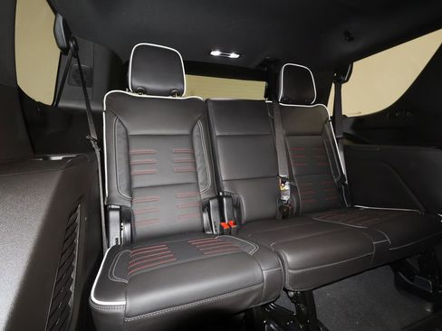 Certified 2026 GMC Yukon AT4 Ultimate image 28