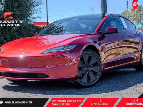 Used 2024 Tesla Model 3 Standard Range image 1