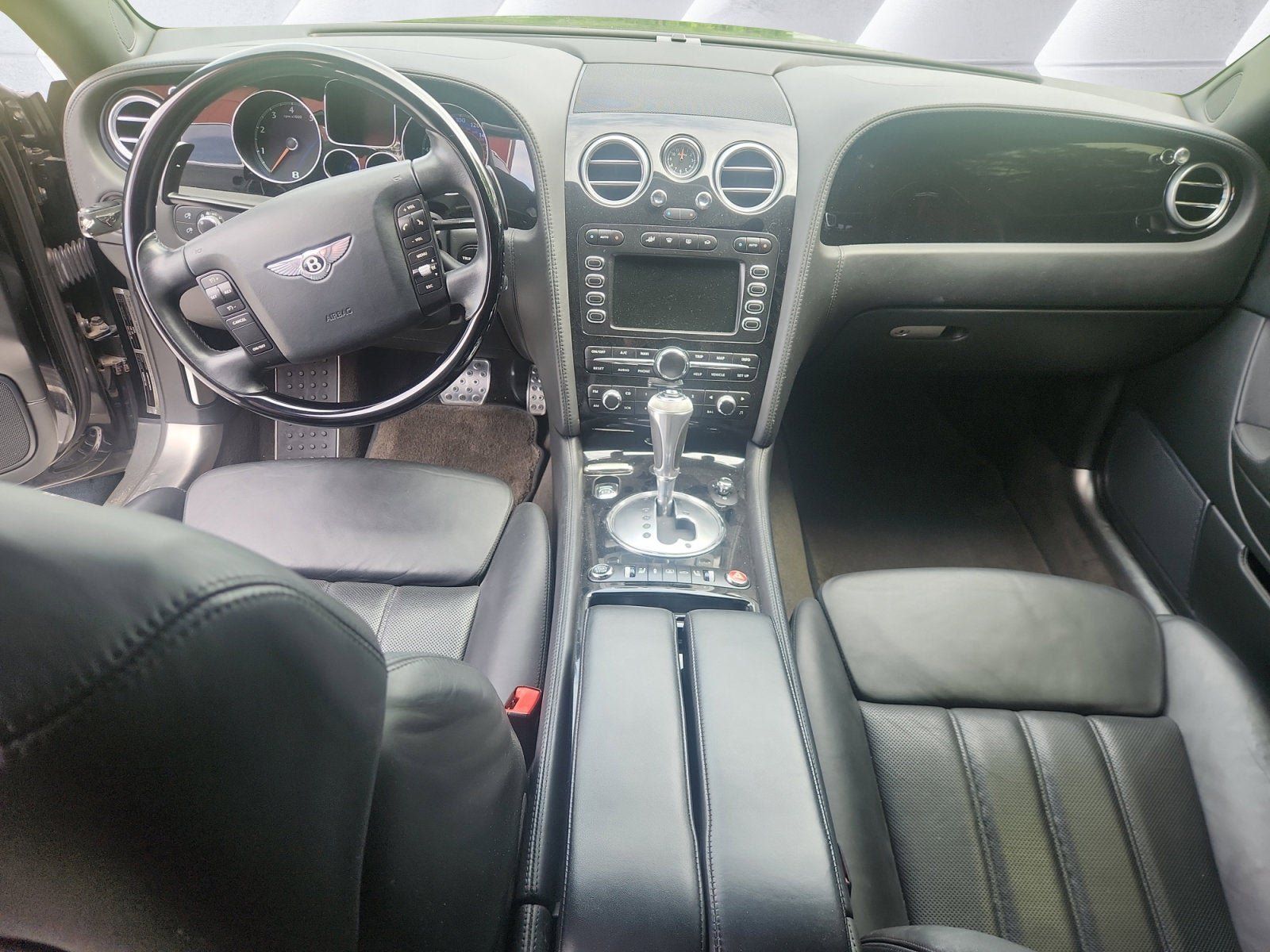 Used 2006 Bentley Flying Spur Flying Spur AWD/4WD image 28