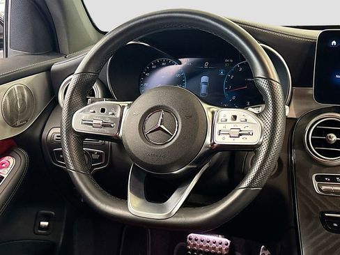 Used 2023 Mercedes-Benz GLC 300 4MATIC Coupe image 18