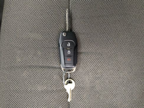 Used 2017 Ford F150 XL w/ Equipment Group 101A Mid image 32