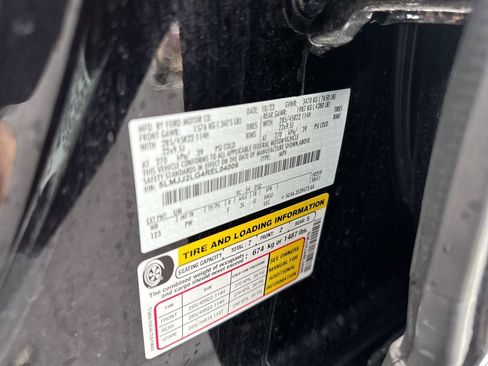 Used 2024 Lincoln Navigator Reserve image 29