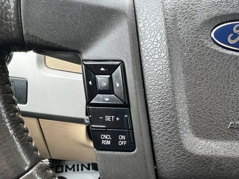 Used 2011 Ford F150 Lariat w/ Lariat Chrome Pkg AWD/4WD image 14