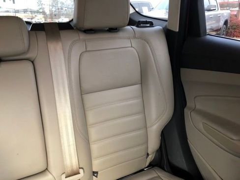 Used 2017 Ford Escape Titanium image 14