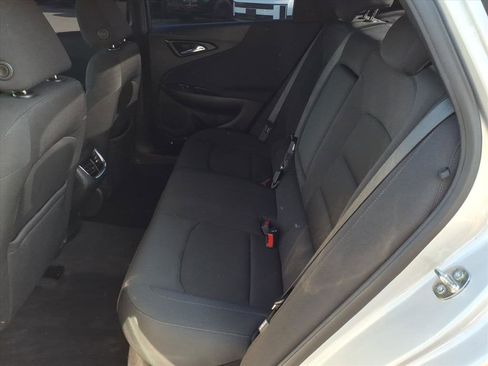 Used 2022 Chevrolet Malibu LT image 15