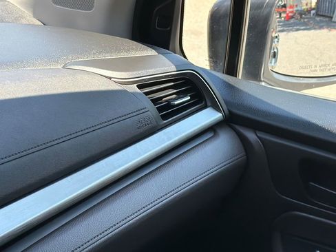 Used 2021 Honda Odyssey EX-L image 33