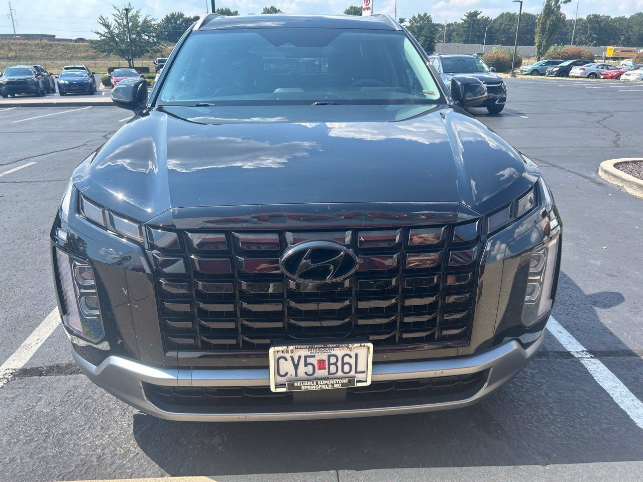 Used 2023 Hyundai Palisade SEL AWD/4WD image 2