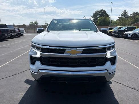 Certified 2026 Chevrolet Silverado 1500 LT AWD/4WD image 3