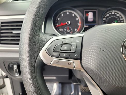 Used 2021 Volkswagen Atlas S FWD image 22