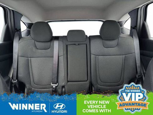 New 2026 Hyundai Tucson SE image 16