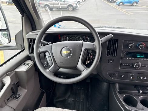New 2025 Chevrolet Express 3500 Work Van w/ Power Convenience Package image 10