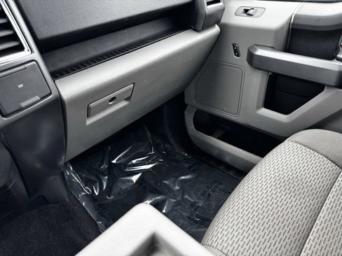 Used 2015 Ford F150 XLT w/ Equipment Group 301A Mid image 19