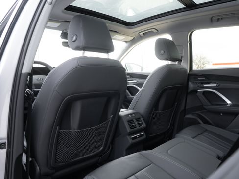 Certified 2025 Audi Q5 Premium w/ Premium Plus AWD/4WD image 24