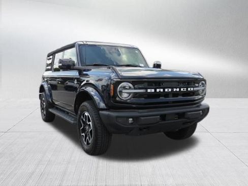 Used 2021 Ford Bronco Outer Banks AWD/4WD image 9