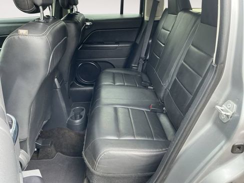 Used 2015 Jeep Patriot High Altitude AWD/4WD image 13