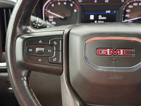 Used 2021 GMC Sierra 1500 AT4 w/ AT4 Preferred Package AWD/4WD image 12