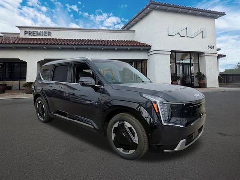 New 2026 Kia EV9 Land image 2