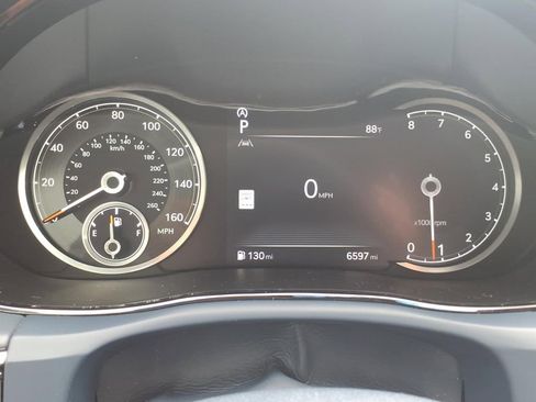 Used 2025 Genesis GV70 3.5T Sport AWD/4WD image 19