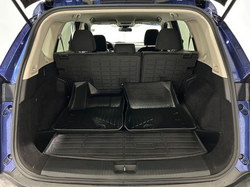 Used 2022 Nissan Rogue S AWD/4WD image 30
