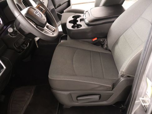 Used 2024 RAM 1500 Classic Warlock AWD/4WD image 10