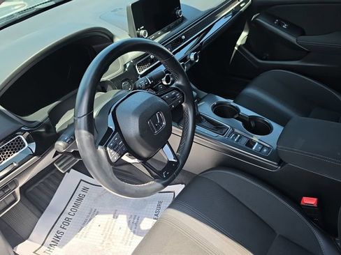 Used 2025 Honda Civic Sport image 18