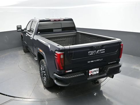 Used 2024 GMC Sierra 2500 Denali Ultimate AWD/4WD image 34