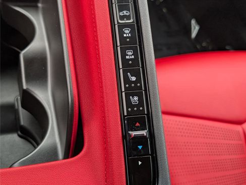 Used 2023 Chevrolet Corvette Stingray Preferred Cpe w/ Z51 Performance Package image 25