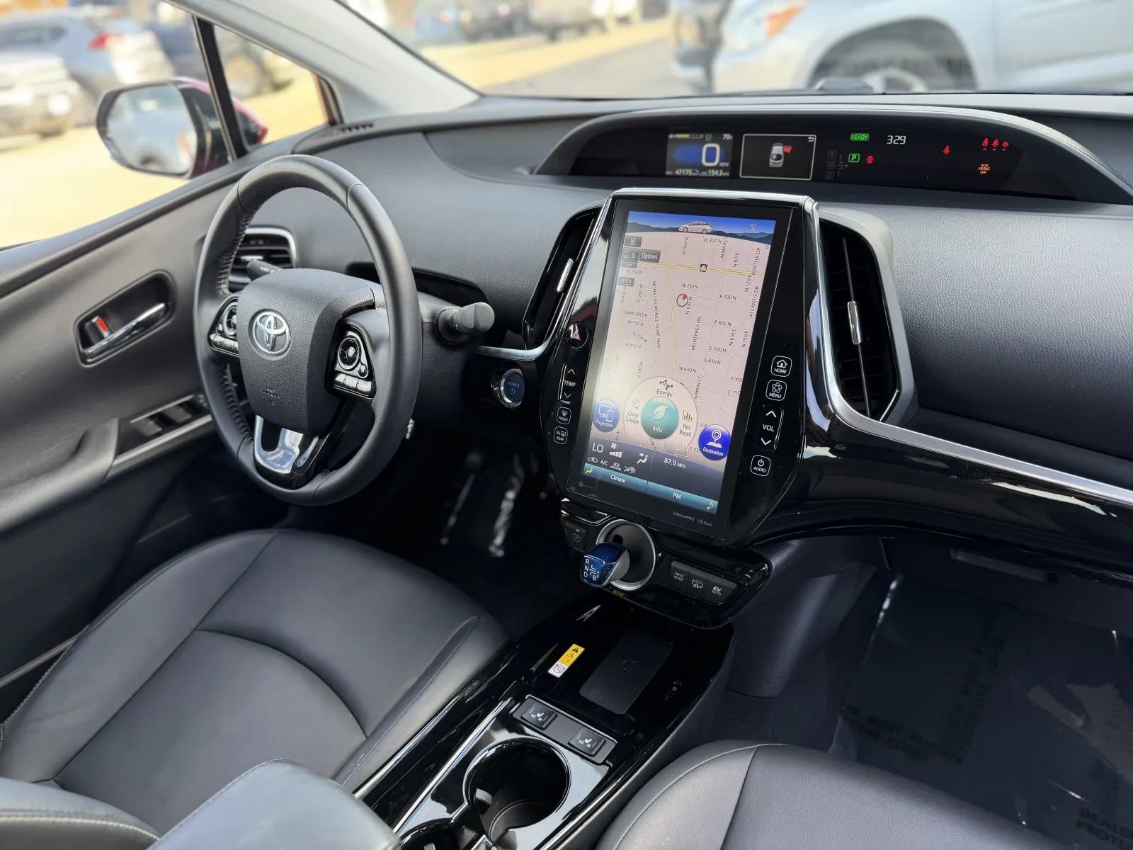 Used 2020 Toyota Prius Prime XLE FWD image 19