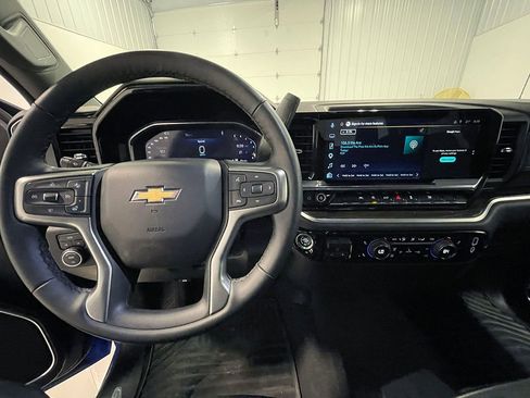 Used 2026 Chevrolet Silverado 1500 LT image 34