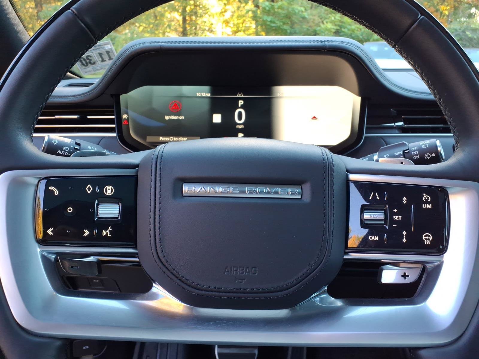 Certified 2025 Land Rover Range Rover SE AWD/4WD image 11