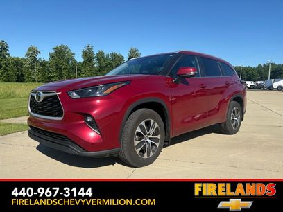 Used 2024 Toyota Highlander XLE