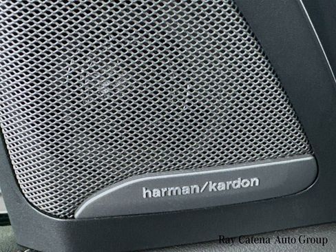 Certified 2024 BMW X7 xDrive40i w/ Executive Package image 19