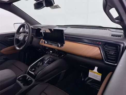 New 2026 GMC Canyon AT4 w/ Technology Plus Package image 23