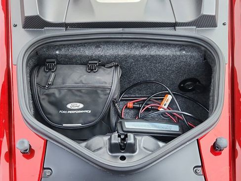 Used 2019 Ford GT image 37