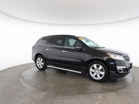 Used 2016 Chevrolet Traverse LT w/ Style and Technology Package image 25