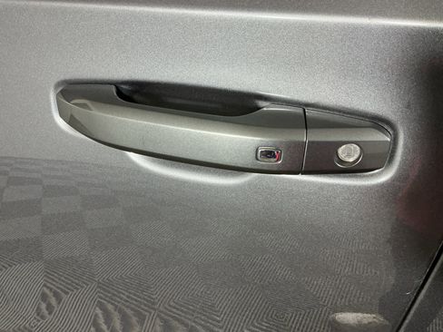 Used 2021 Chevrolet Suburban Z71 w/ Z71 Off-Road Package image 36