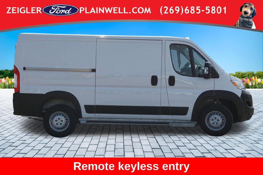 Used 2025 RAM ProMaster 2500 w/ U-Haul Equipment Group FWD image 6