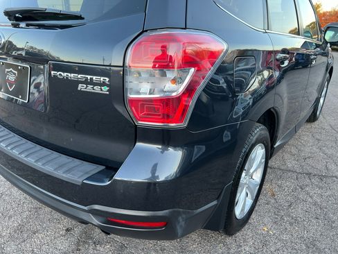 Used 2015 Subaru Forester 2.5i Limited image 21