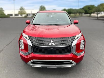 Used 2023 Mitsubishi Outlander SE