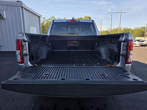 Used 2022 RAM 1500 Big Horn image 9