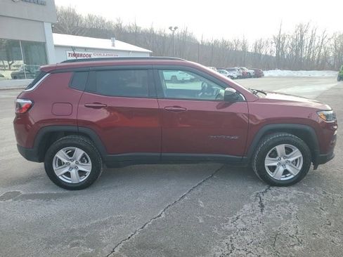 Used 2022 Jeep Compass Latitude w/ Convenience Group image 6