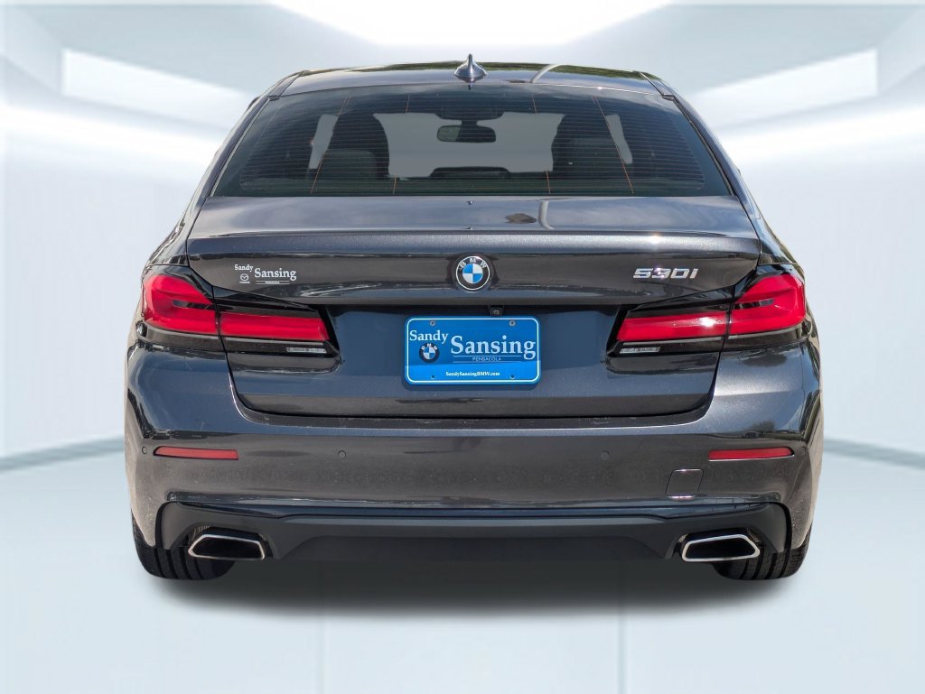 Used 2023 BMW 530i w/ Premium Package RWD image 4