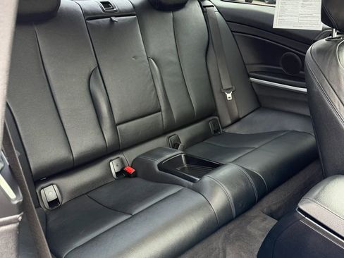 Used 2020 BMW 430i xDrive Coupe w/ M Sport Package image 19