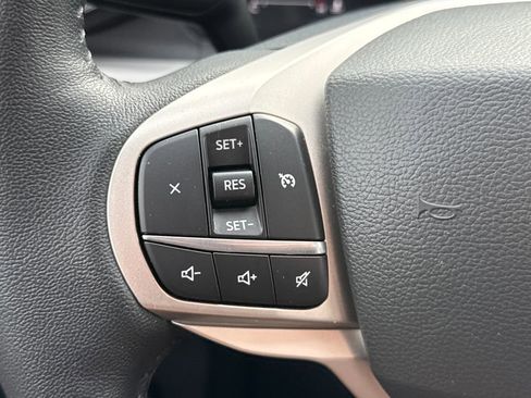 Certified 2023 Ford Explorer XLT w/ Equipment Group 202A image 19