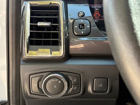 Used 2021 Ford Ranger Lariat w/ Equipment Group 501A High image 29