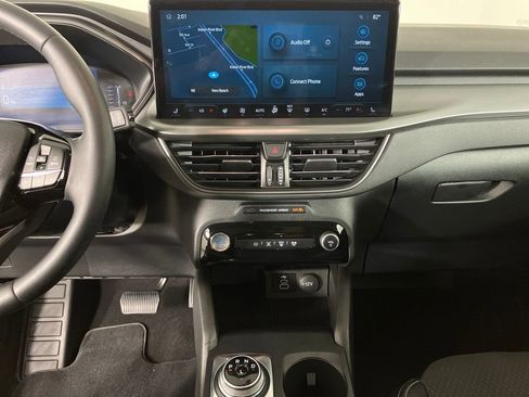 Certified 2024 Ford Escape SE image 29