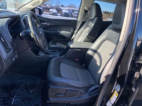 Used 2015 Chevrolet Colorado Z71 image 16