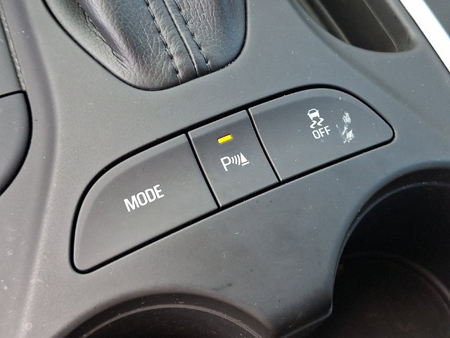 Used 2018 Chevrolet Volt LT w/ LT Driver Confidence Package FWD image 24